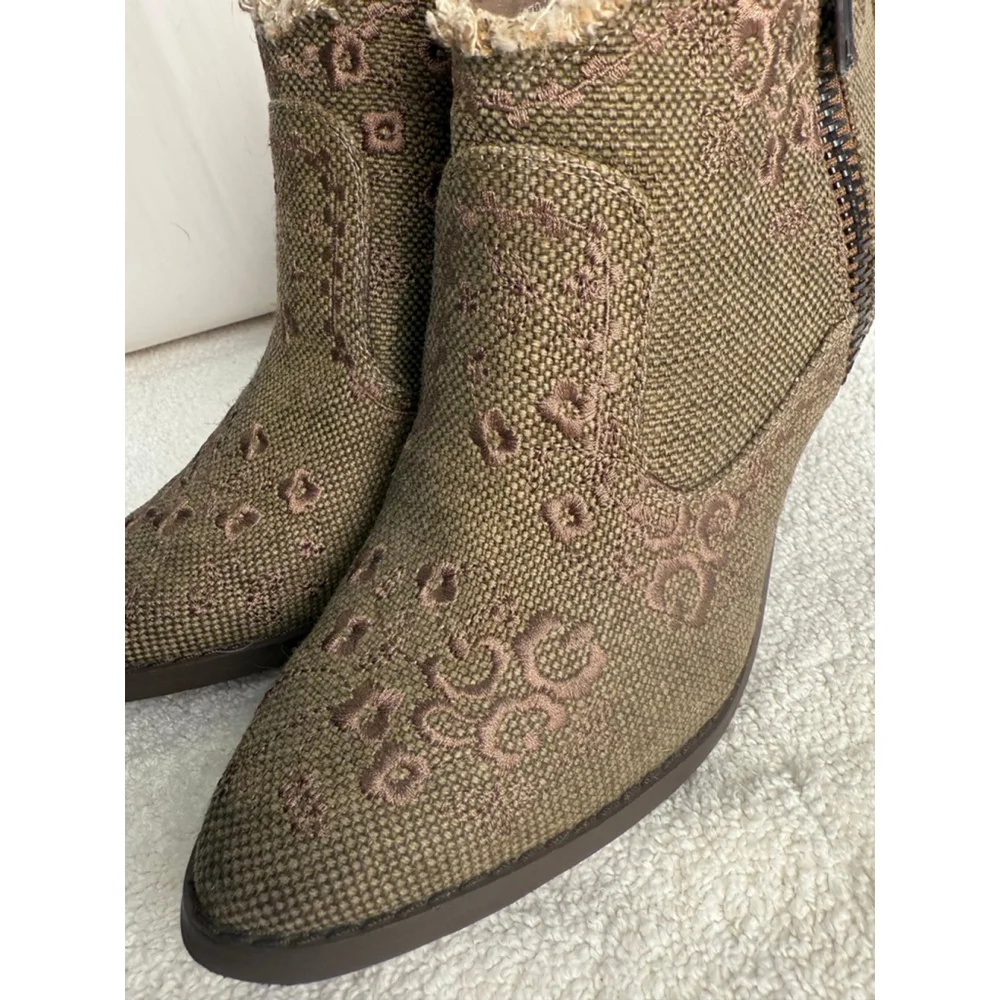 Women's Naughty Monkey Embroidered Ankle Boots Size 8.5 Brown on Brown